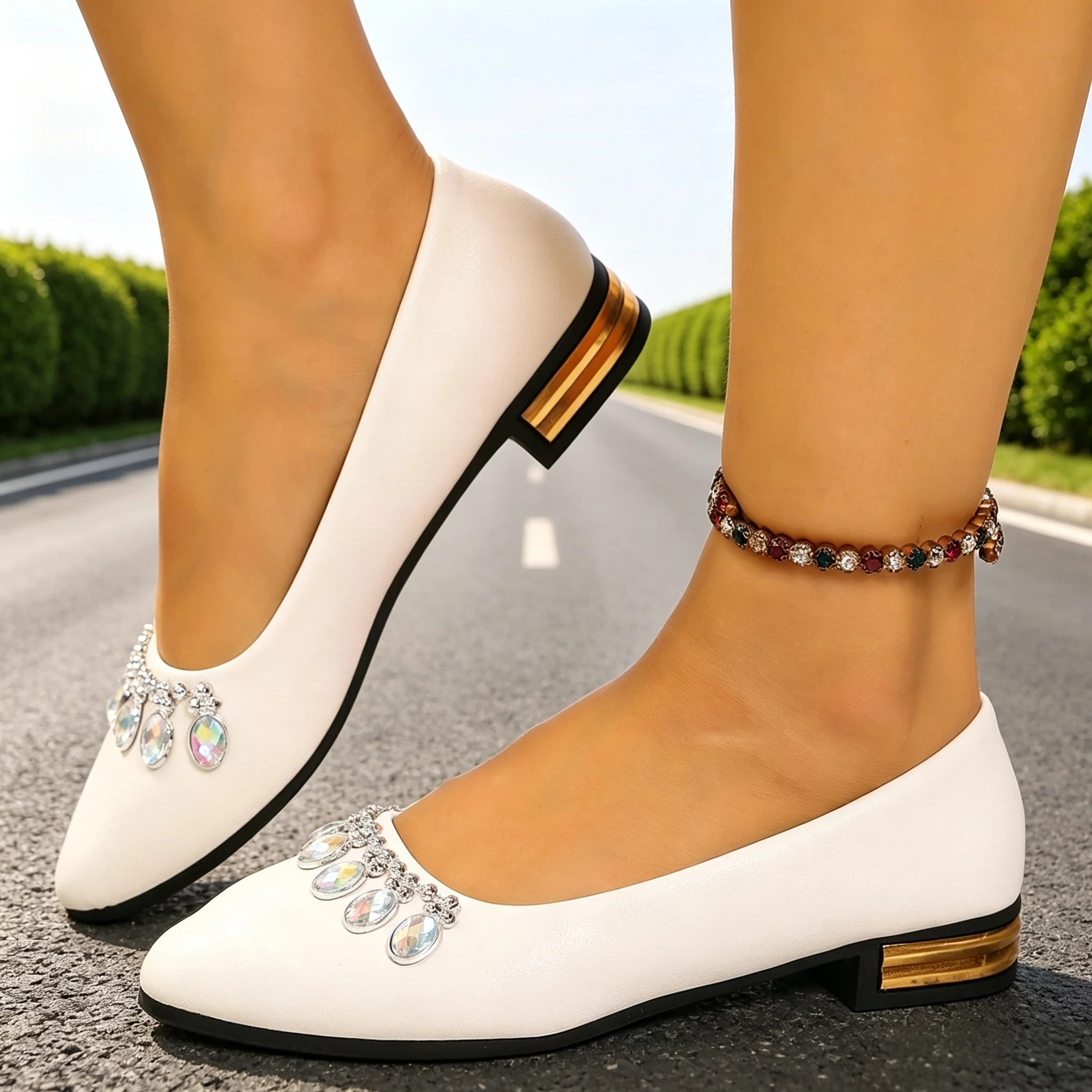 Women Fashion Show - Women Flats Pointed Toe Ballet Shoes