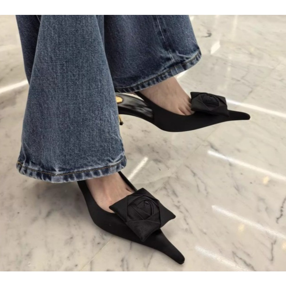 Summer Women's New Pointed Sha - Women Fashion Show 评论和价格
