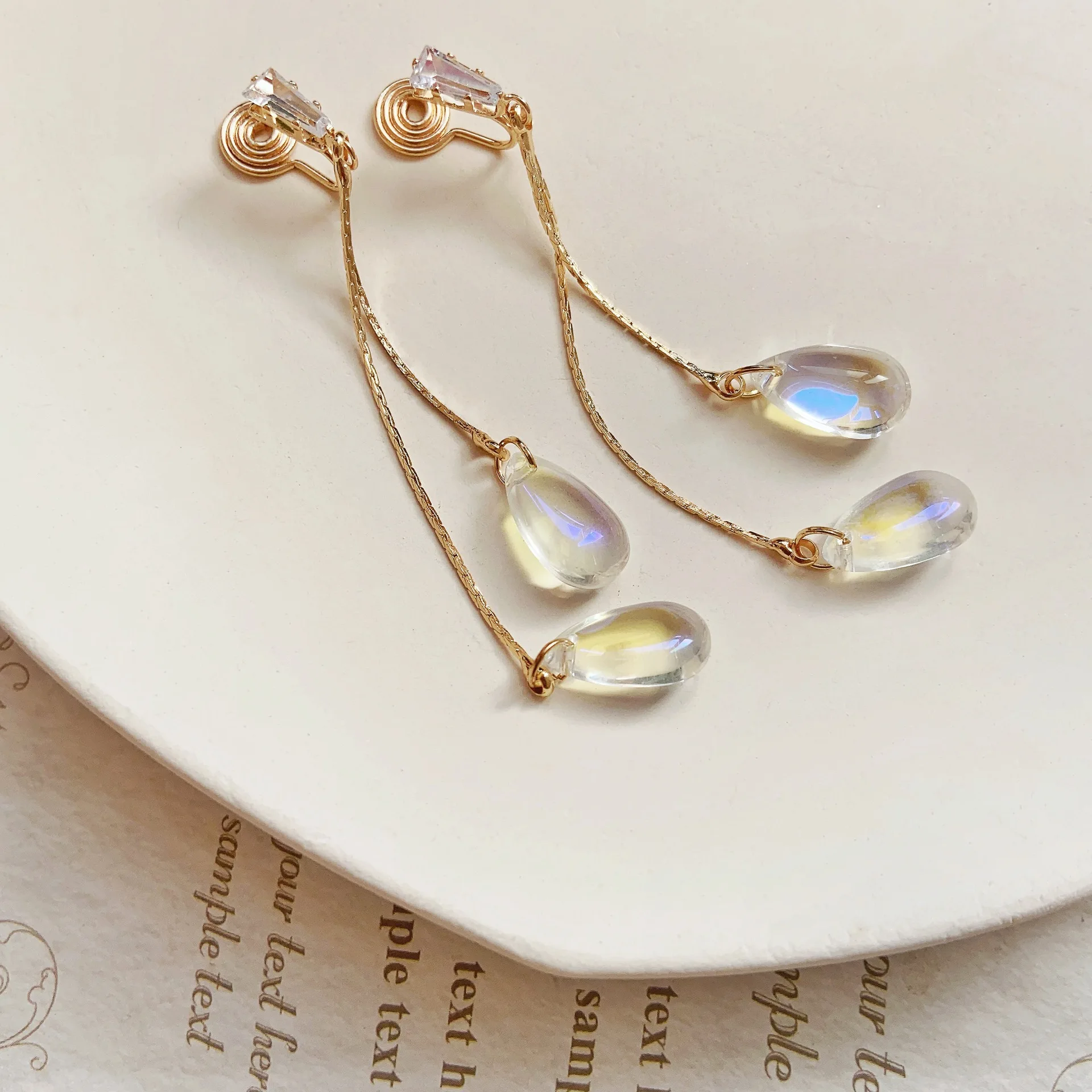 Classical Temperament Dazzling - Women Fashion Online 评论和价格